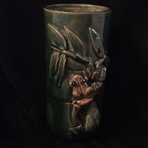 Vintage Frog vase